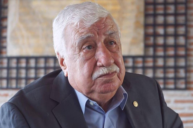 Usta oyuncu Ahmet Gülhan hayatını kaybetti